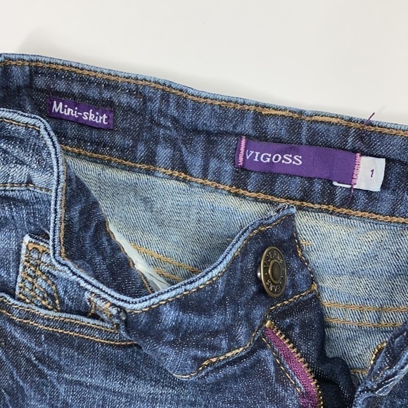 Vigoss Denim Studded Mini Skirt Size 1 Waist 28” - Picture 5 of 7